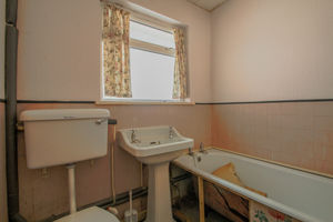 Photo 13- click for photo gallery
